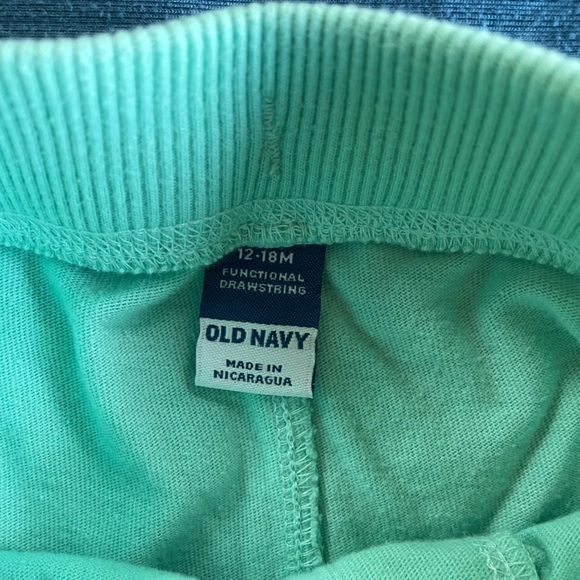 12-18 mo baby boy drawstring shorts, lot of 2 - Picture 2 of 4